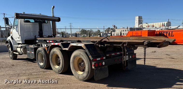 image for item EM8467 2007 Sterling LT9500 roll-off container truck