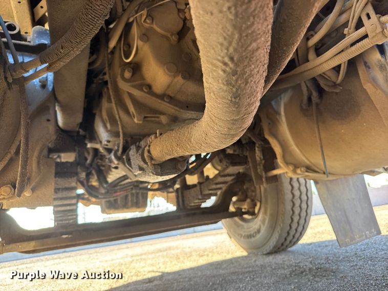 image for item EM8467 2007 Sterling LT9500 roll-off container truck