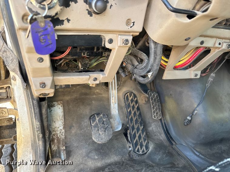 image for item EM8467 2007 Sterling LT9500 roll-off container truck