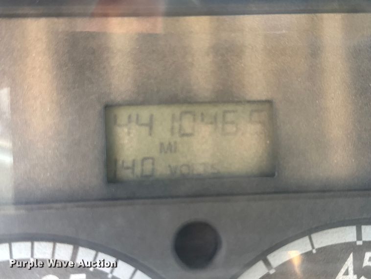 image for item EM8467 2007 Sterling LT9500 roll-off container truck