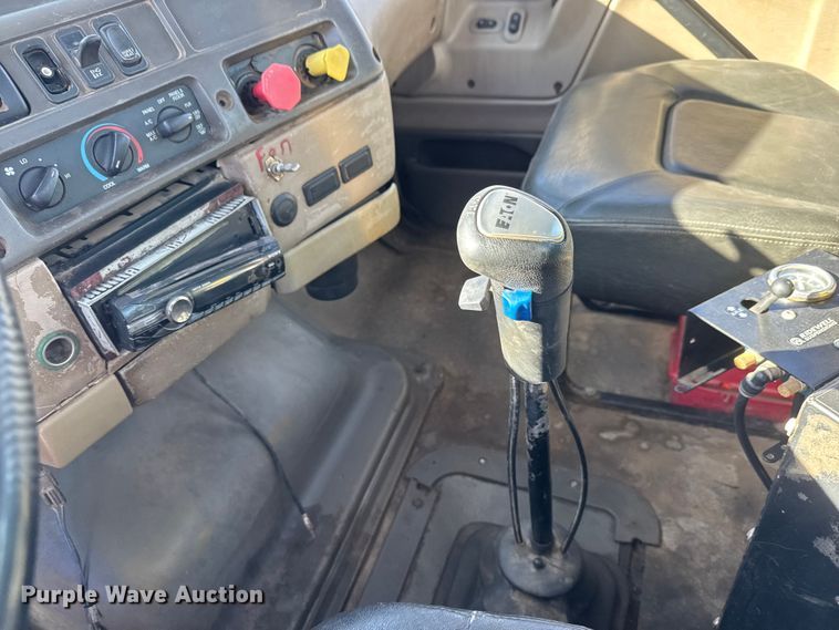 image for item EM8467 2007 Sterling LT9500 roll-off container truck