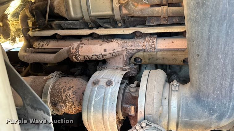 image for item EM8467 2007 Sterling LT9500 roll-off container truck