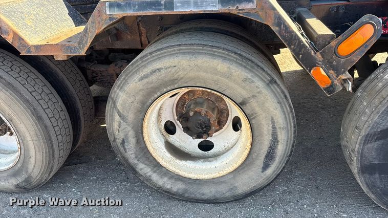 image for item EM8467 2007 Sterling LT9500 roll-off container truck