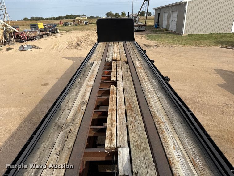 image for item EM8491 1959 Fruehauf  flatbed trailer