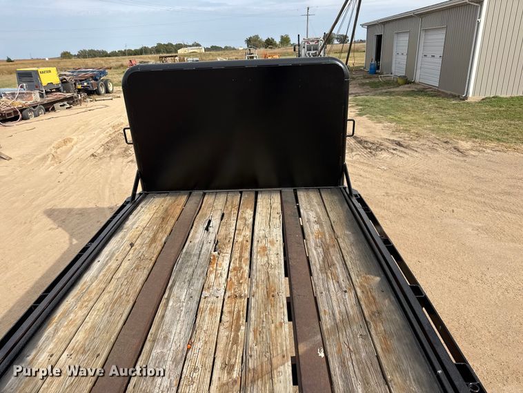 image for item EM8491 1959 Fruehauf  flatbed trailer