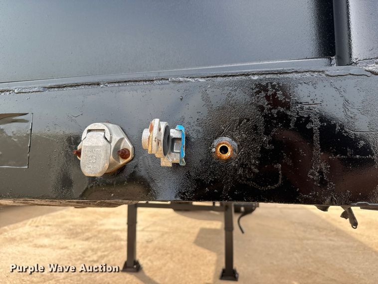 image for item EM8491 1959 Fruehauf  flatbed trailer