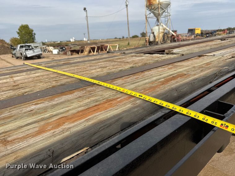 image for item EM8491 1959 Fruehauf  flatbed trailer