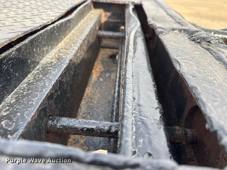 image for item EM8492 1956 Darb Float oilfield trailer