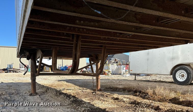 image for item EN0521 1992 Dorsey Trailers Inc. AIDT-LS dry van trailer