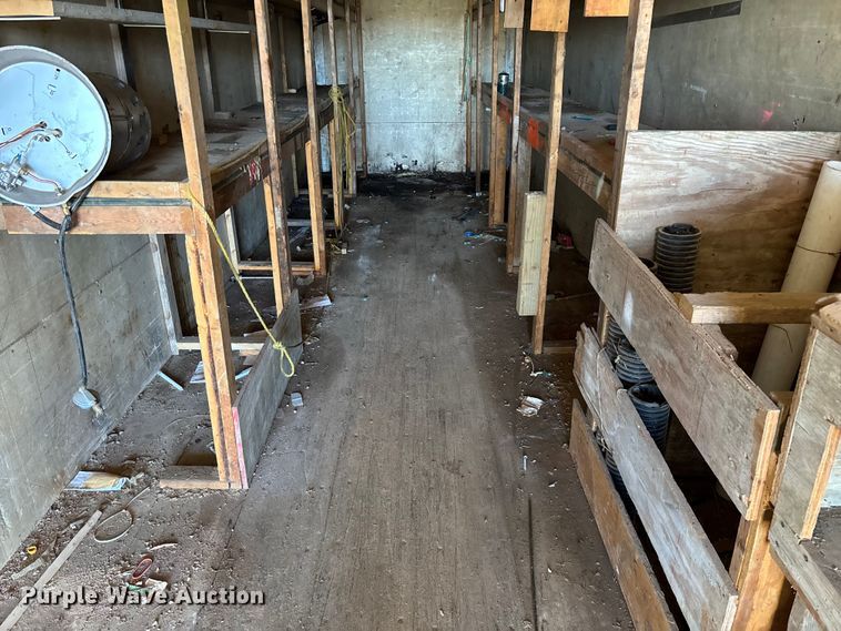 image for item EN0521 1992 Dorsey Trailers Inc. AIDT-LS dry van trailer