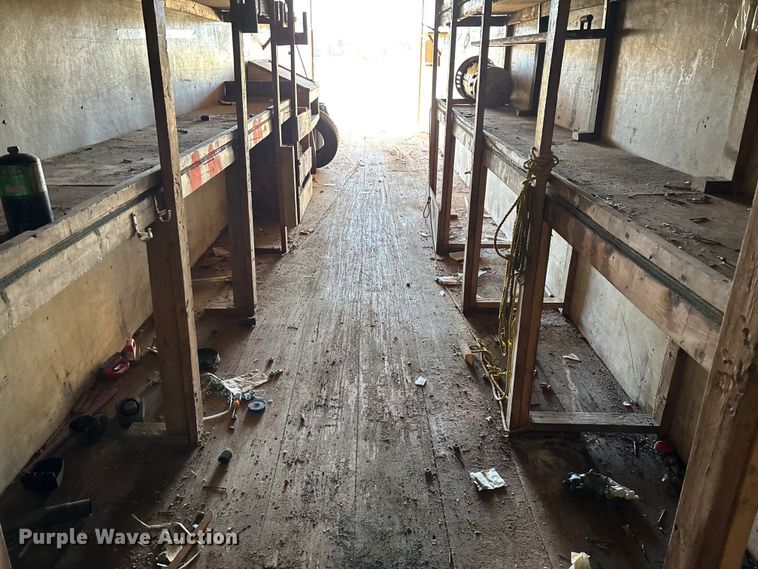 image for item EN0521 1992 Dorsey Trailers Inc. AIDT-LS dry van trailer