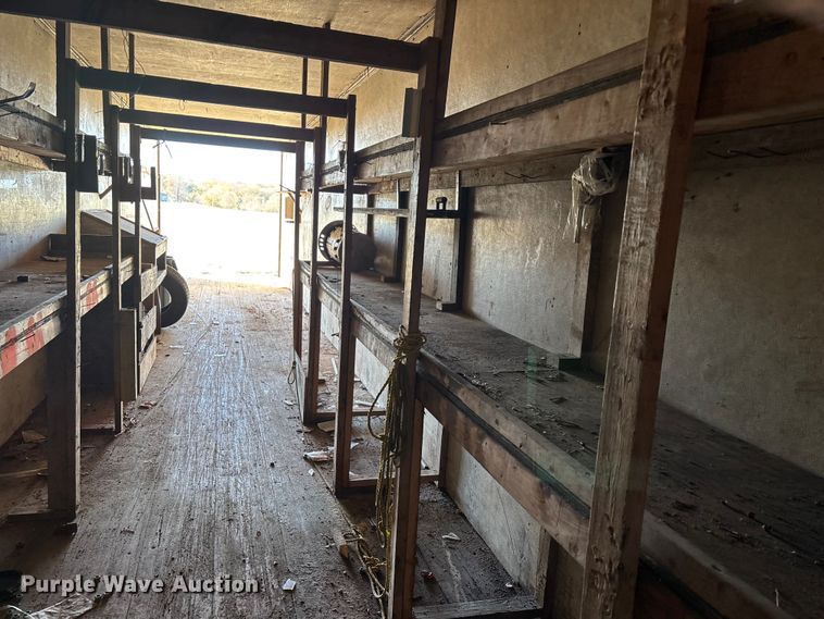 image for item EN0521 1992 Dorsey Trailers Inc. AIDT-LS dry van trailer