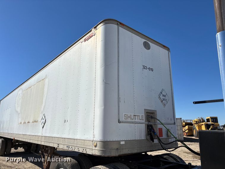 image for item EN0522 1986 Great Dane dry van trailer