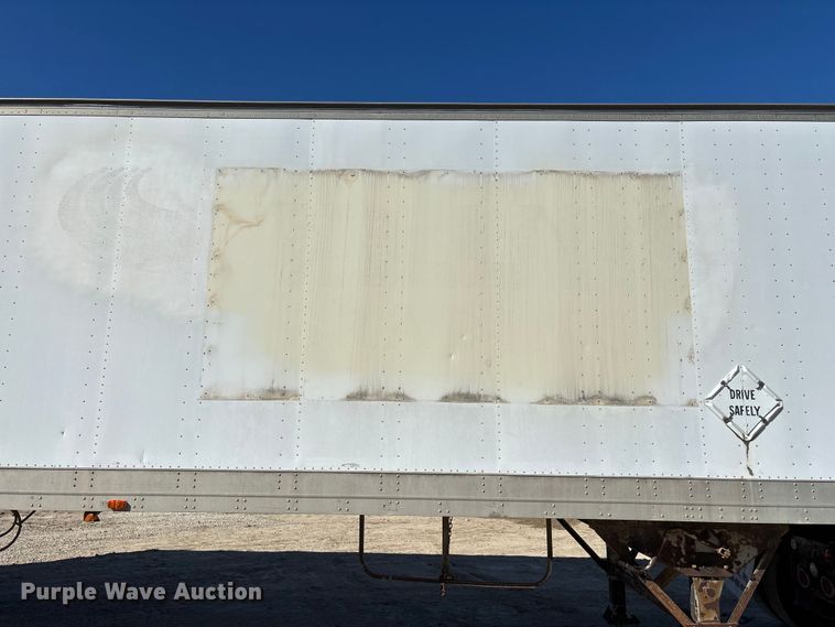 image for item EN0522 1986 Great Dane dry van trailer