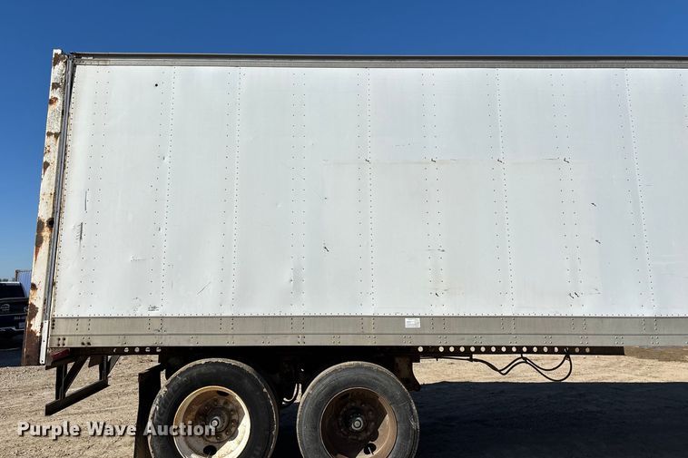 image for item EN0522 1986 Great Dane dry van trailer