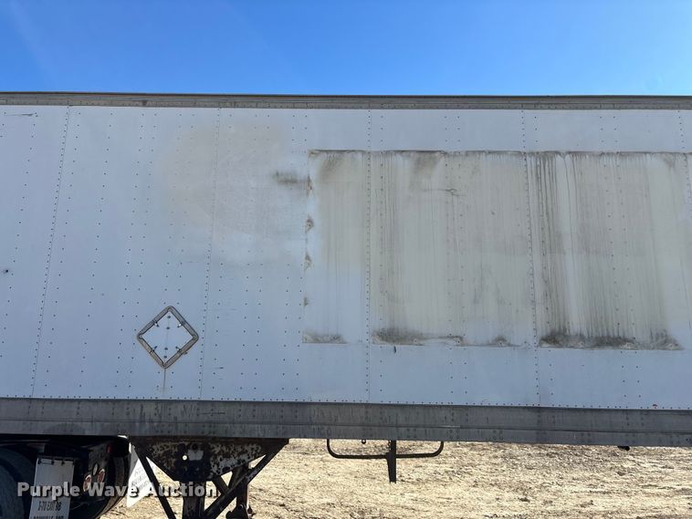 image for item EN0522 1986 Great Dane dry van trailer