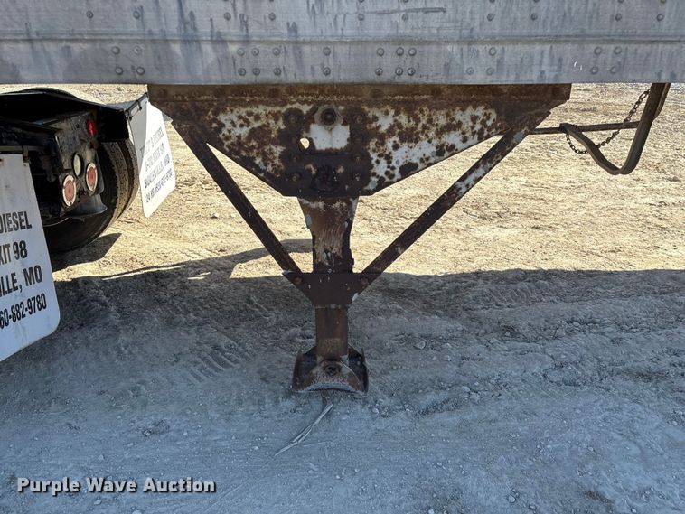 image for item EN0522 1986 Great Dane dry van trailer