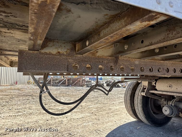 image for item EN0522 1986 Great Dane dry van trailer