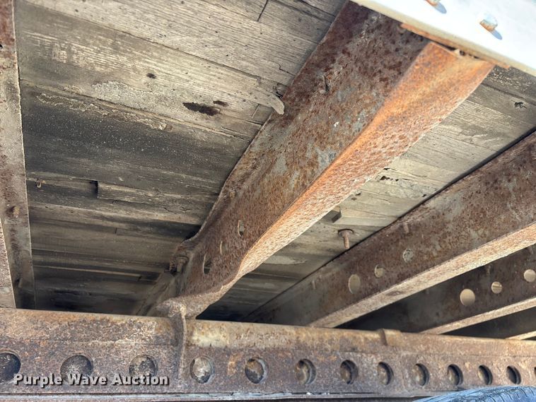 image for item EN0522 1986 Great Dane dry van trailer