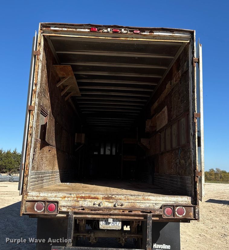 image for item EN0522 1986 Great Dane dry van trailer