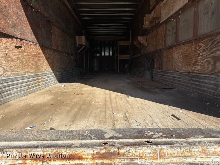 image for item EN0522 1986 Great Dane dry van trailer