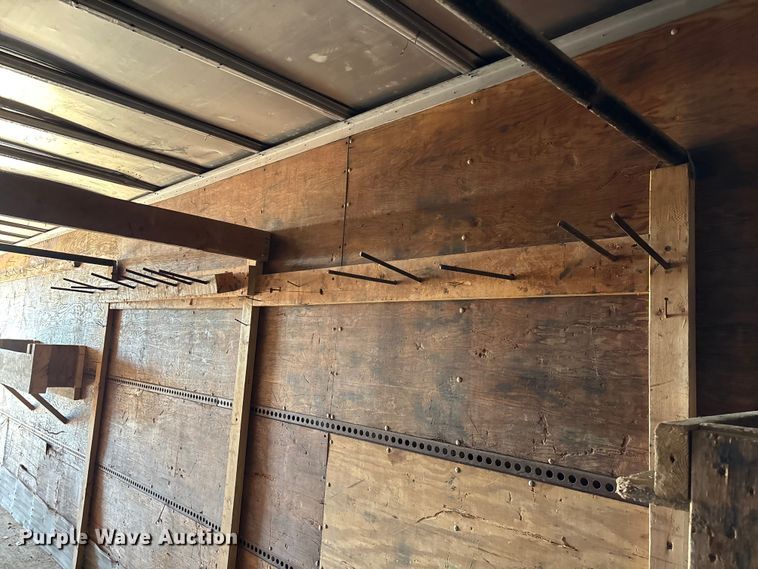 image for item EN0522 1986 Great Dane dry van trailer