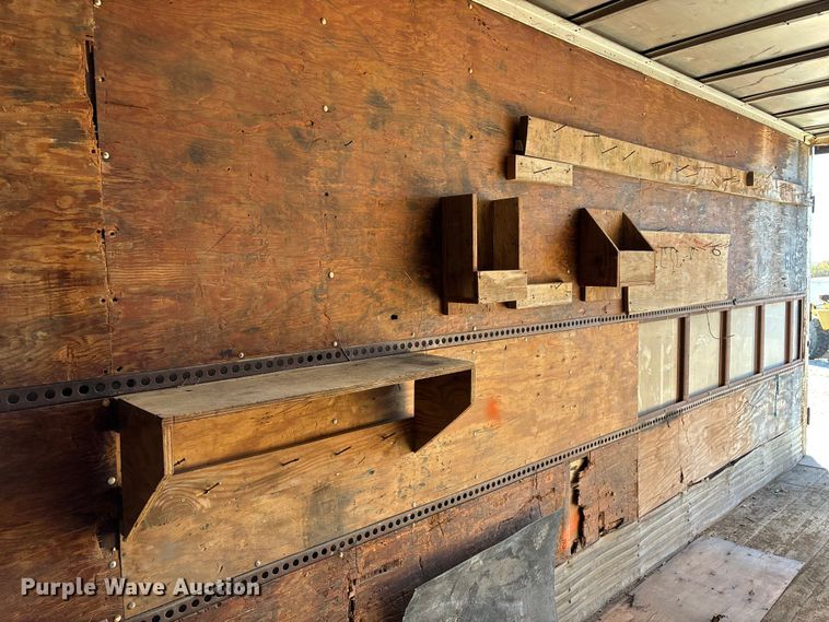 image for item EN0522 1986 Great Dane dry van trailer