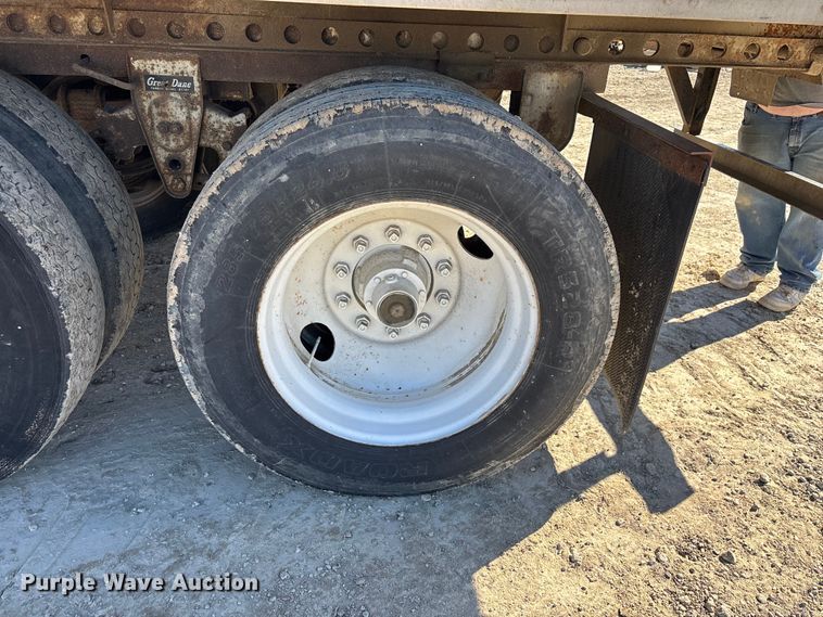 image for item EN0522 1986 Great Dane dry van trailer