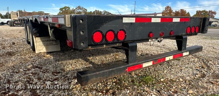 image for item EN0674 2008 Transcraft DTL-2100 RS2 drop deck trailer