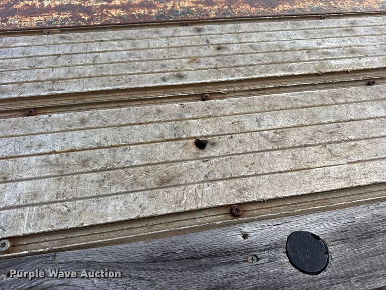 image for item EN0674 2008 Transcraft DTL-2100 RS2 drop deck trailer