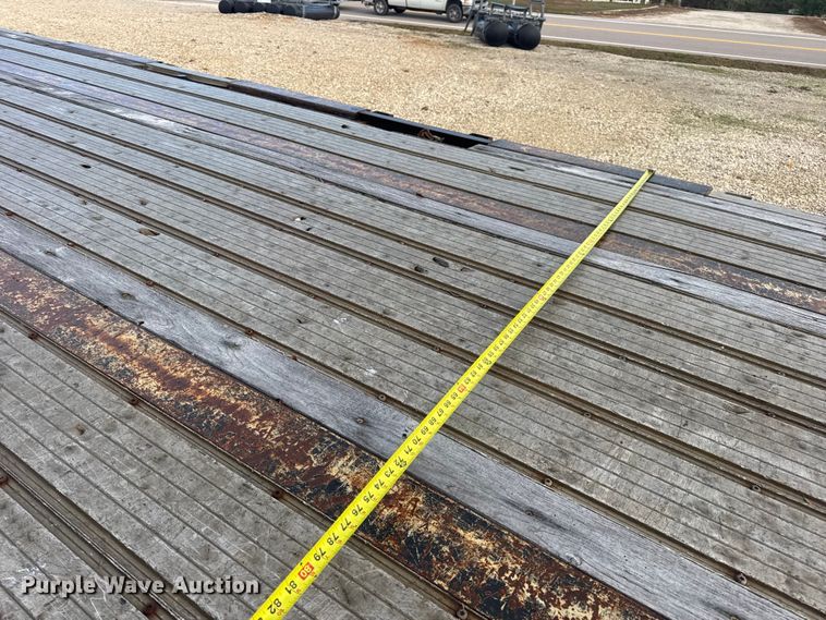 image for item EN0674 2008 Transcraft DTL-2100 RS2 drop deck trailer