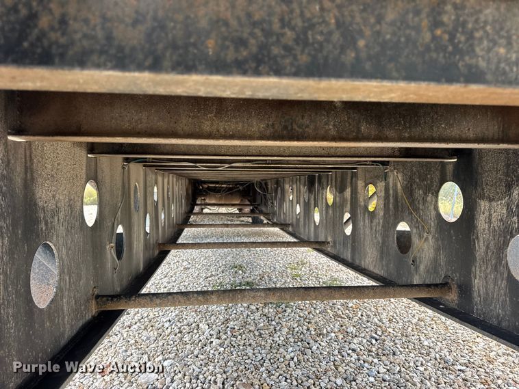 image for item EN0674 2008 Transcraft DTL-2100 RS2 drop deck trailer