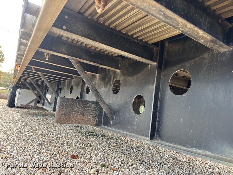 image for item EN0674 2008 Transcraft DTL-2100 RS2 drop deck trailer