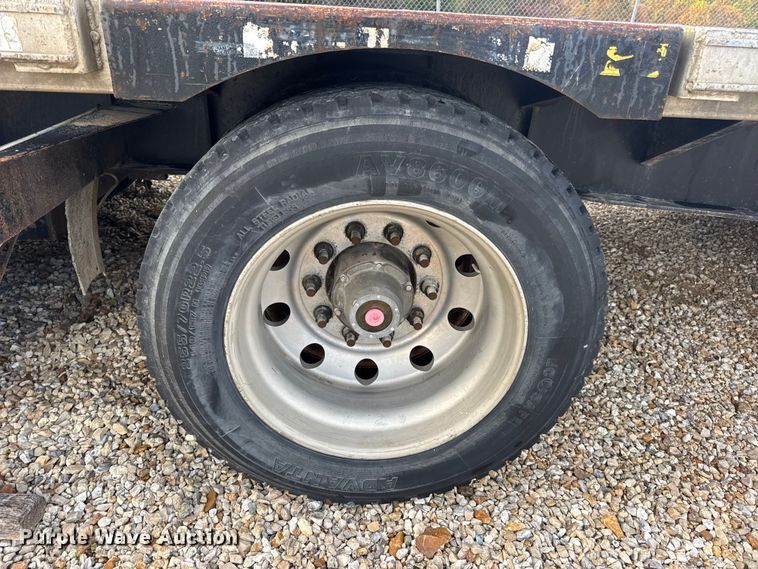 image for item EN0674 2008 Transcraft DTL-2100 RS2 drop deck trailer