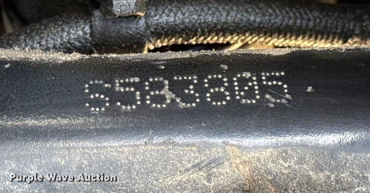 image for item EN0675 1993 Kenworth T600 semi truck