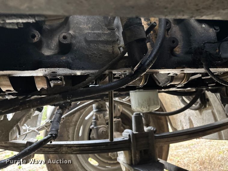 image for item EN5743 2007 Freightliner Columbia semi truck