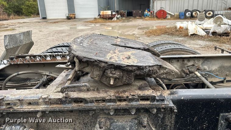 image for item EN5744 2007 Freightliner Columbia semi truck