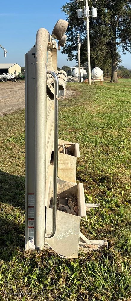 image for item EN5755 Merritt headache rack