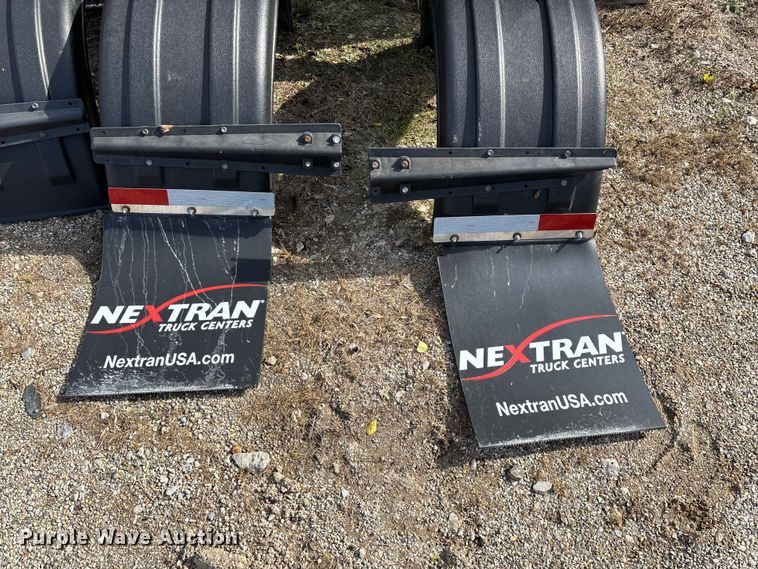 image for item EN5764 Truck parts