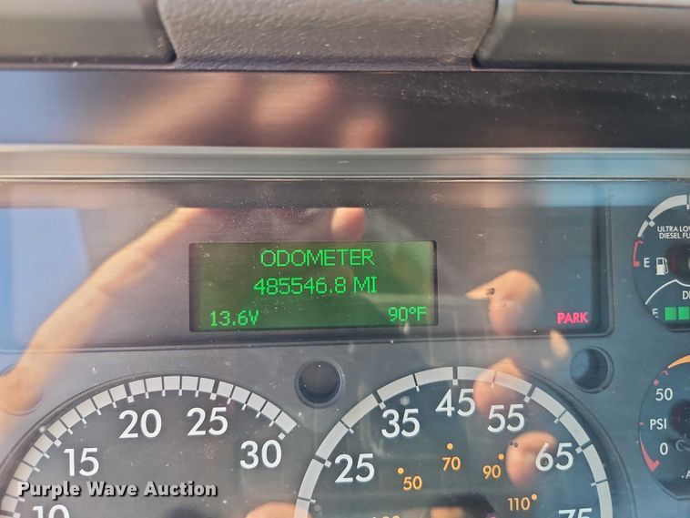 image for item EO4720 2017 Freightliner Cascadia semi truck