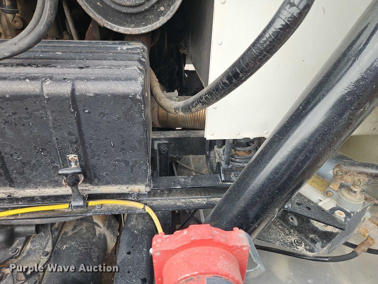 image for item EO4743 1987 International COF-9670 semi truck