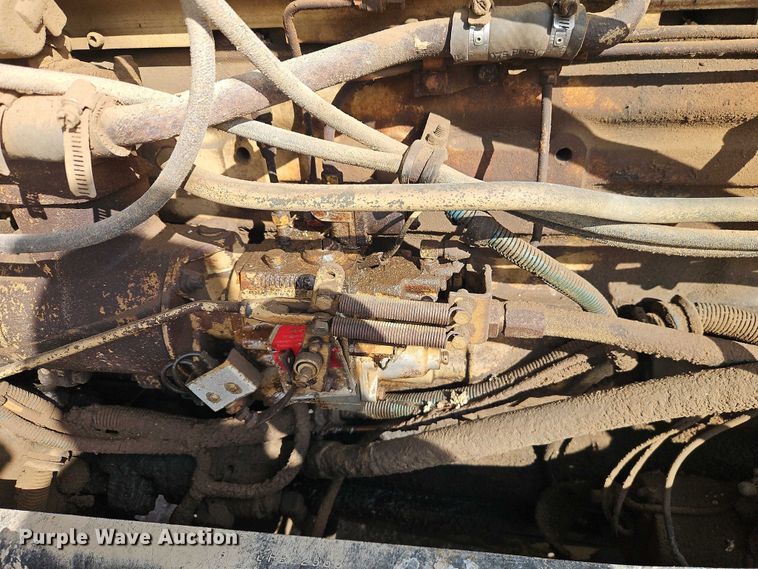 image for item EO4743 1987 International COF-9670 semi truck