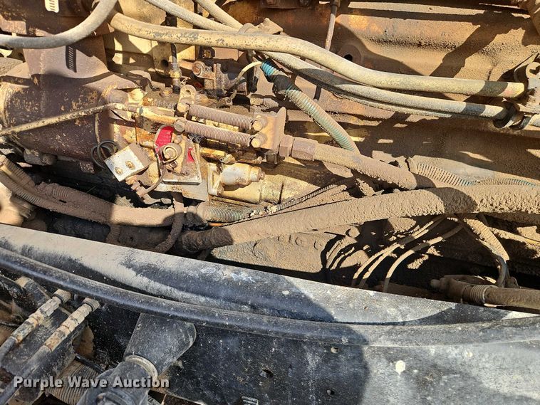 image for item EO4743 1987 International COF-9670 semi truck