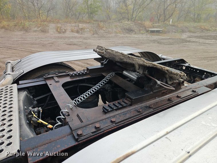 image for item EO4744 2006 Kenworth T600 semi truck