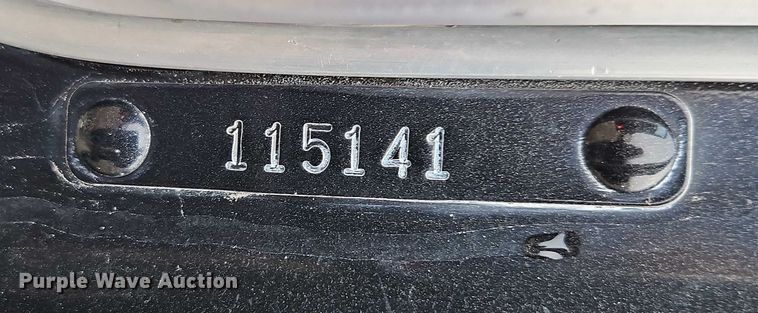 image for item EO4744 2006 Kenworth T600 semi truck