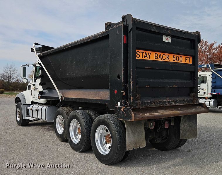 image for item EO4794 2011 Mack GU713 dump truck