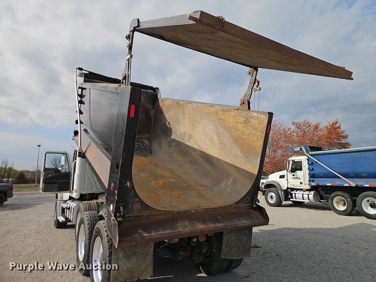 image for item EO4794 2011 Mack GU713 dump truck