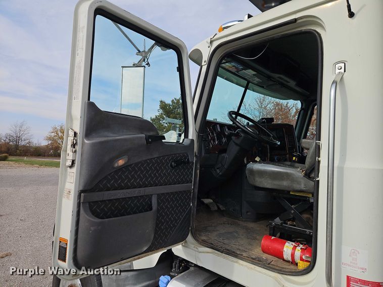 image for item EO4794 2011 Mack GU713 dump truck