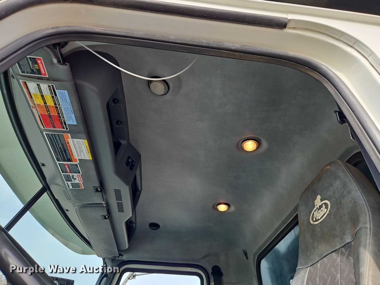 image for item EO4794 2011 Mack GU713 dump truck