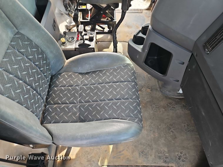 image for item EO4794 2011 Mack GU713 dump truck